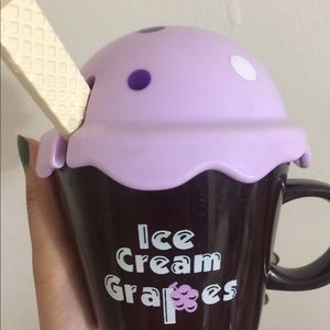Icecream Mug/Bowl with Wafer-style Spoon